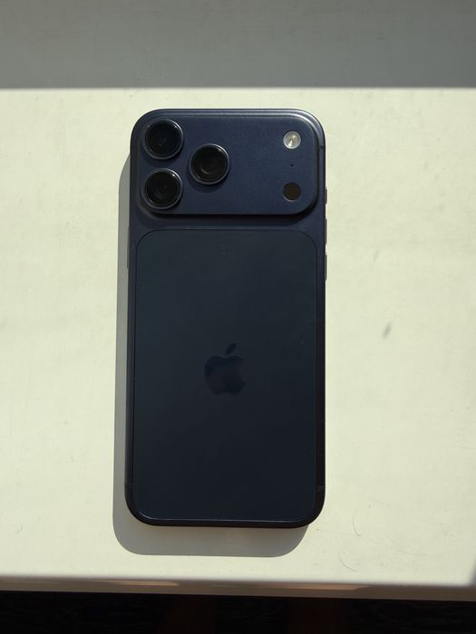 iPhone 17 Pro Max 256Gb eSim
