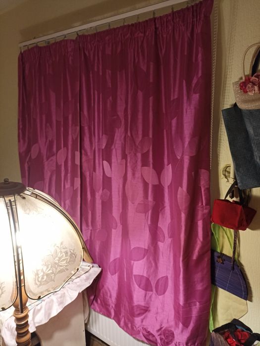 Продам две шторы