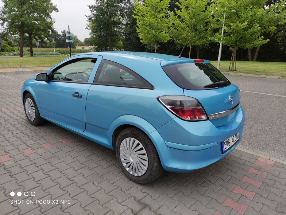 Opel Astra GTC 1.4 Klima 77tys km