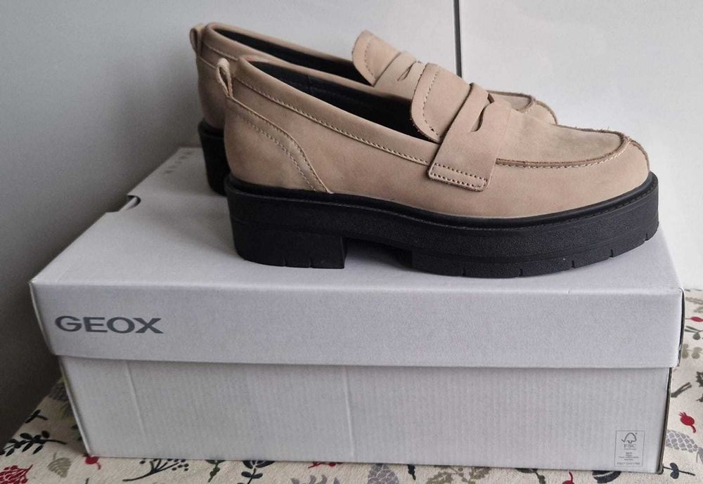 Mokasyny Geox rozm. 37