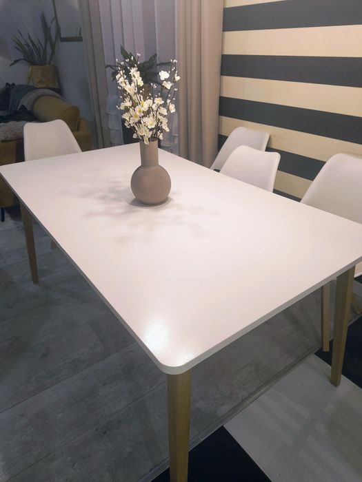 Stół rozkładany Jysk