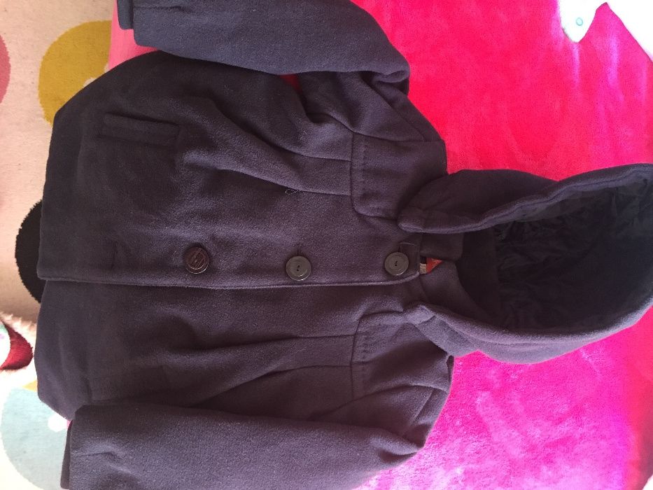 Camisa marca menina e casaco marca Chico 3 anos