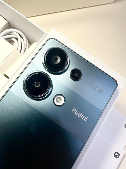 Xiaomi Redmi Note 13 Pro 12(8+4)/256gb Как Новый! Телефон!