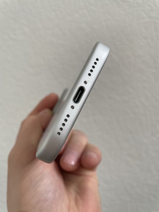 Apple iPhone 17 Pro 256GB eSIM Silver (MG7K4) А+ с комплектом
