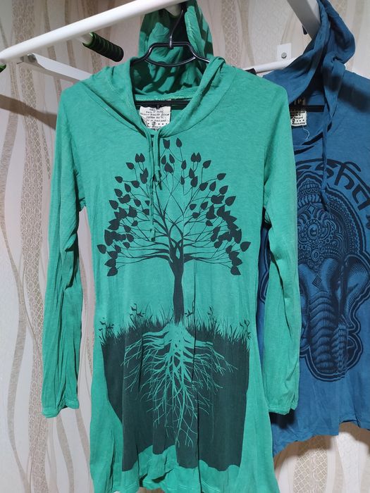 Женские лёгкие платья-футболки с капюшоном разм.S