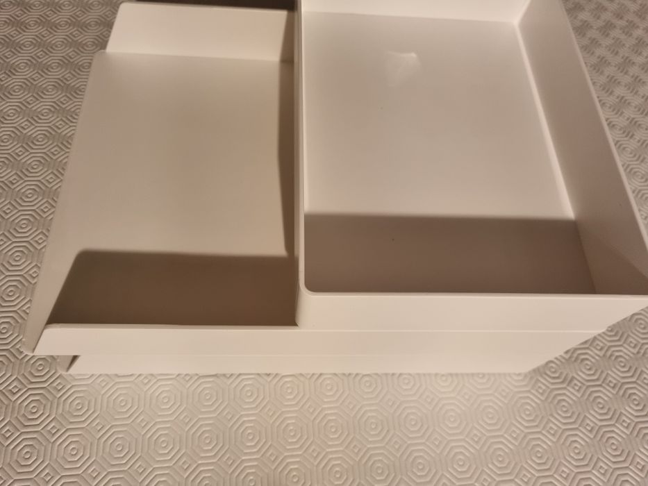 White Plastic Organizer Set426581784066140162