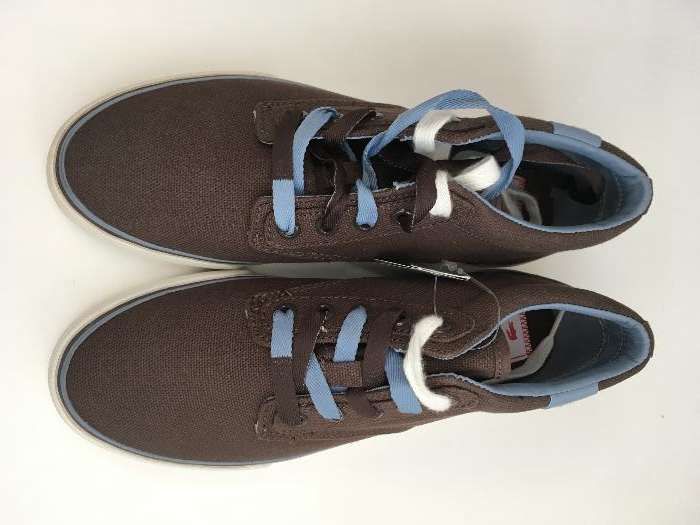 Lacoste sneakers / tenis