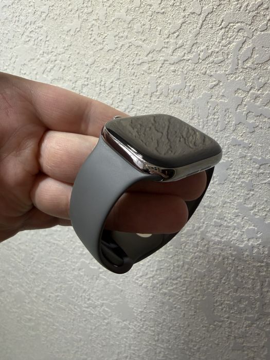 Apple Watch 10 46mm Titanium