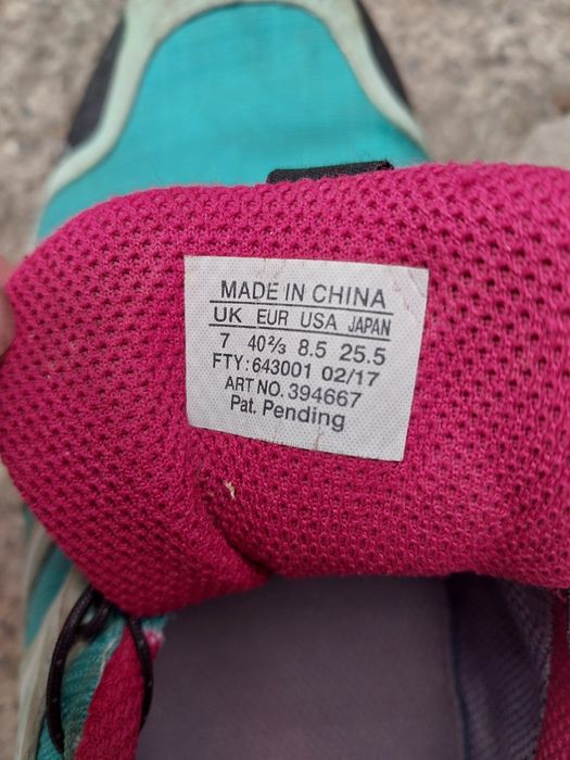 Кросівки salomon розмір 40