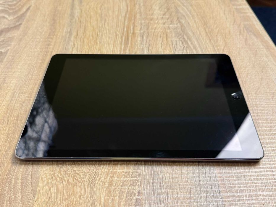 iPad Air grey 32 GB (A1474)
