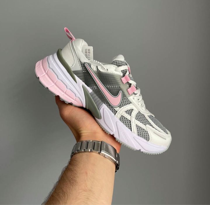 Кросівки Жіночі Nike V2K Runtekk White Grey Pink 36-41 Топ якість