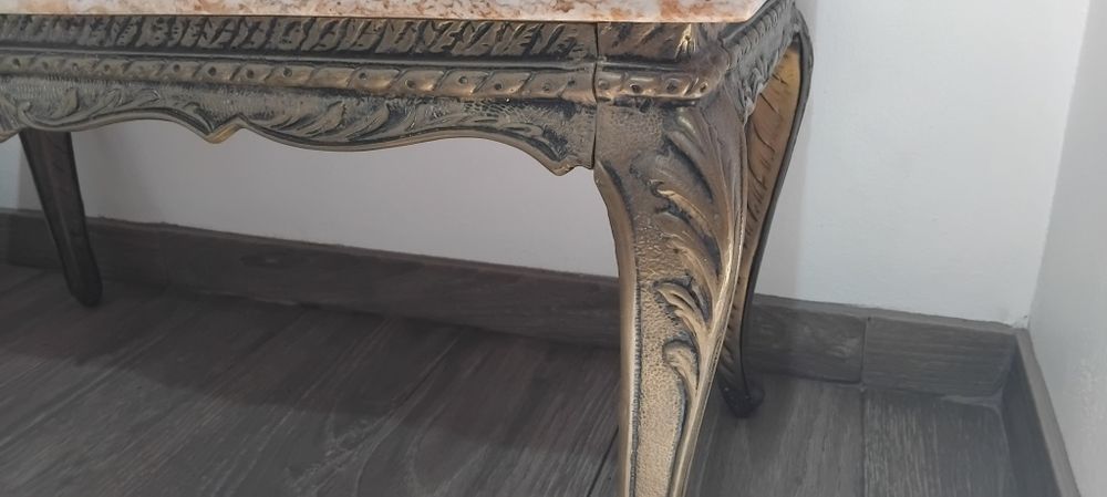 Mesa de centro decorativa