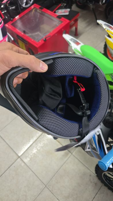 Capacete universal para criança novos