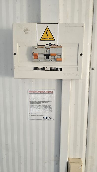 Contentor Usado 6.20m X 2.40m