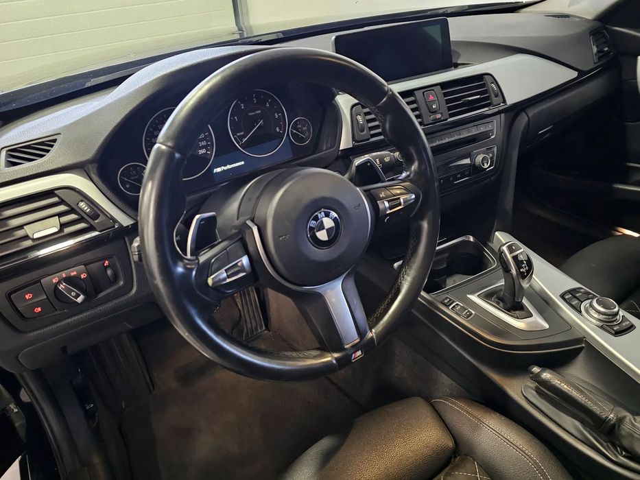 BMW 320 d Auto Pack M