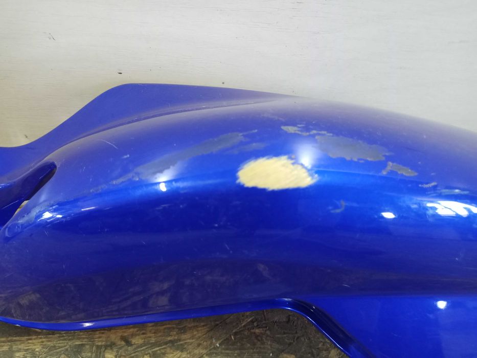 Yamaha TZR50 TZR 50 zadupek tył prawy oryginał przetarty