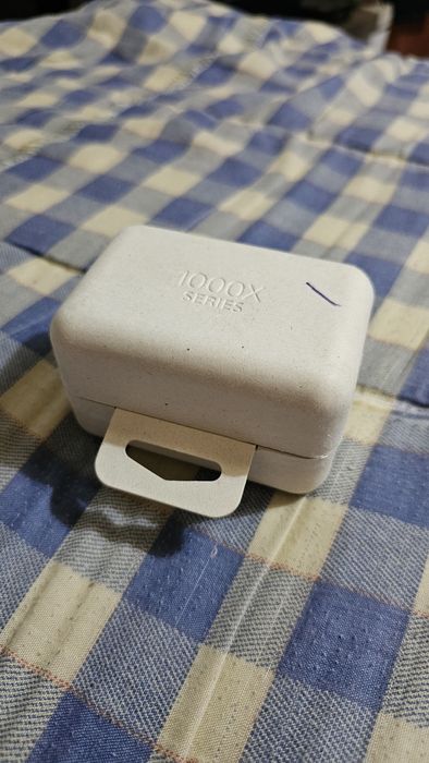 Vendo auriculares Sony WF 1000XM4