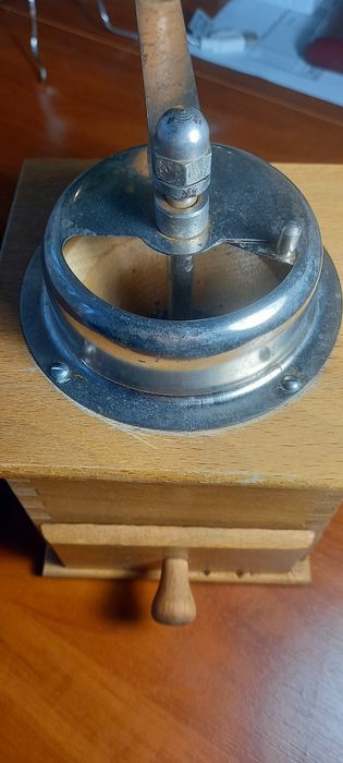 Кавомолка  нова робоча