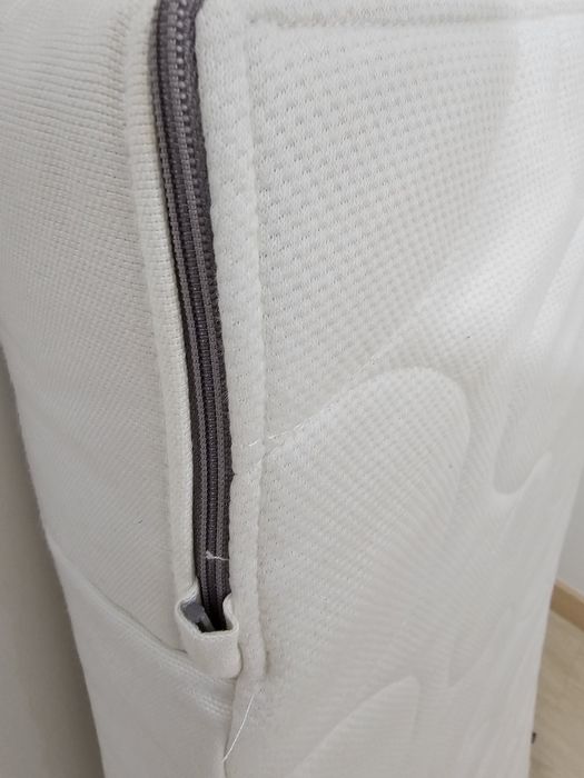 Colchão P/ berço 120x60x11cm como novo