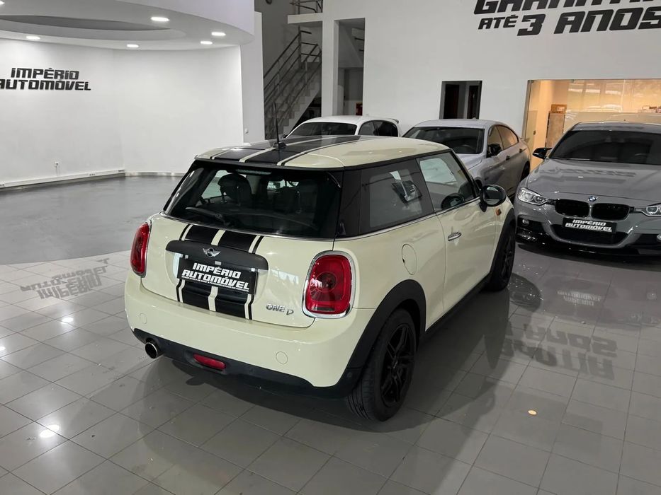 MINI 3 Portas One D