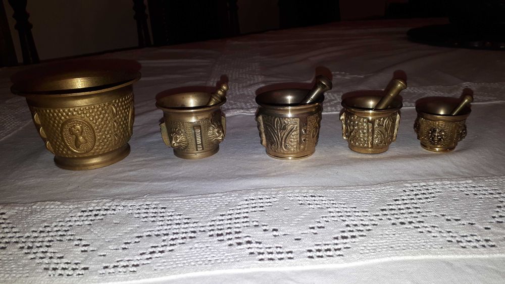 Almofarizes Antigos em Bronze