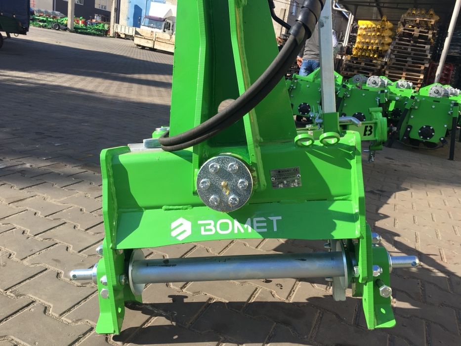 Оборотний плуг Bomet, плуг, польський плуг, оборотний