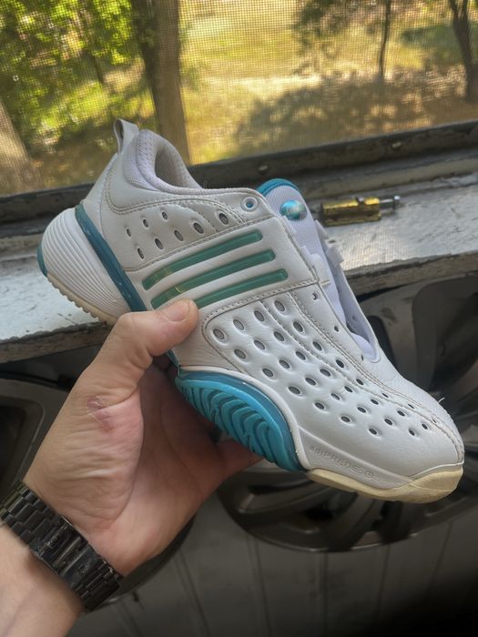 Кросовки тенисние фитнес спортзал Adidas Swarovsky