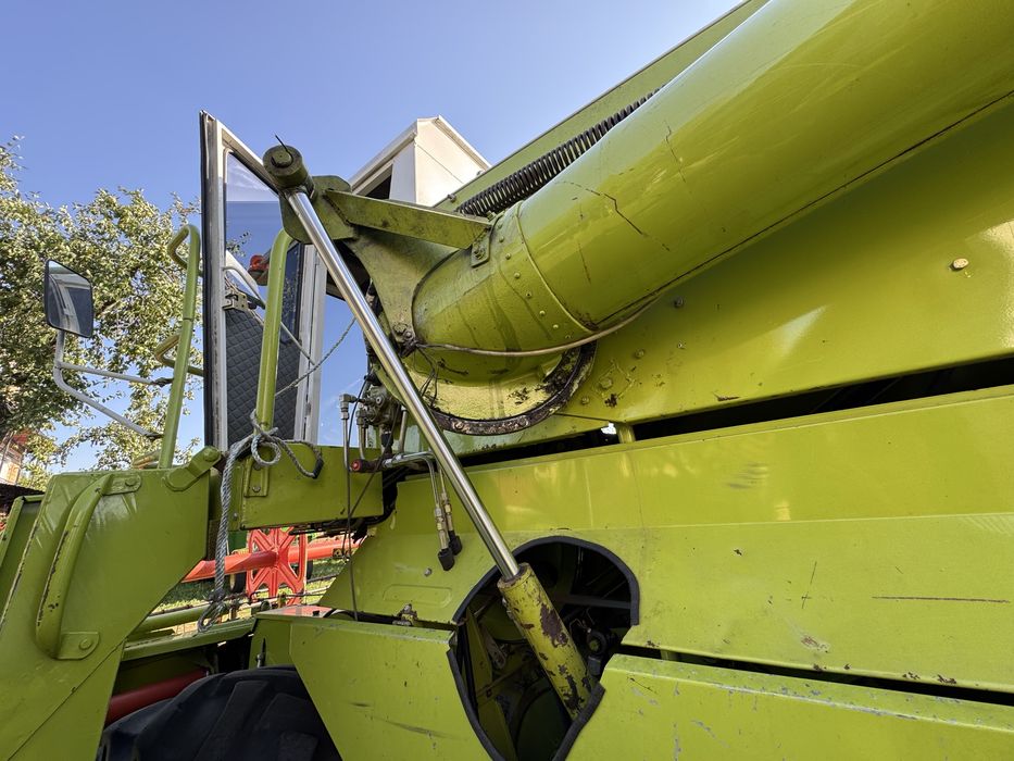 1200 мотогодин! Гідравлічна труба! Комбайн Claas Dominator 48