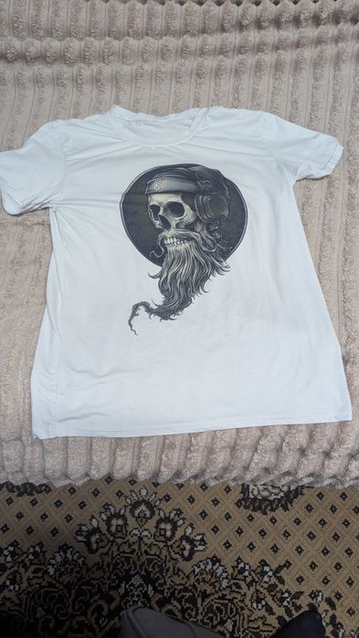 Viking Vintage Skull Beard with Headphone
