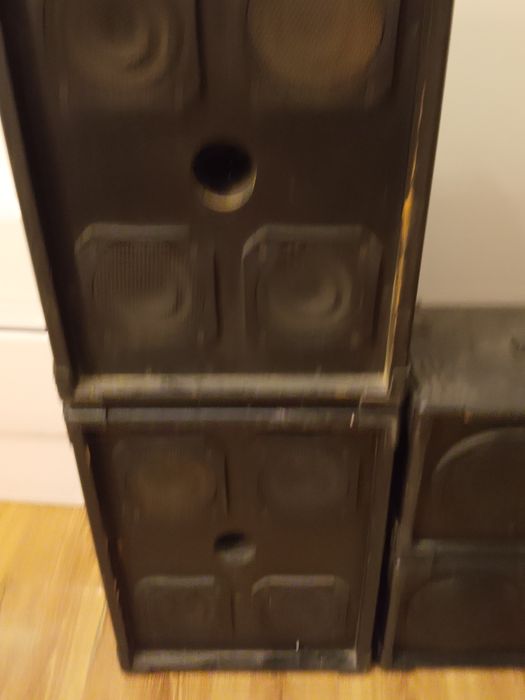 Sprzedam kolumny,dość duże