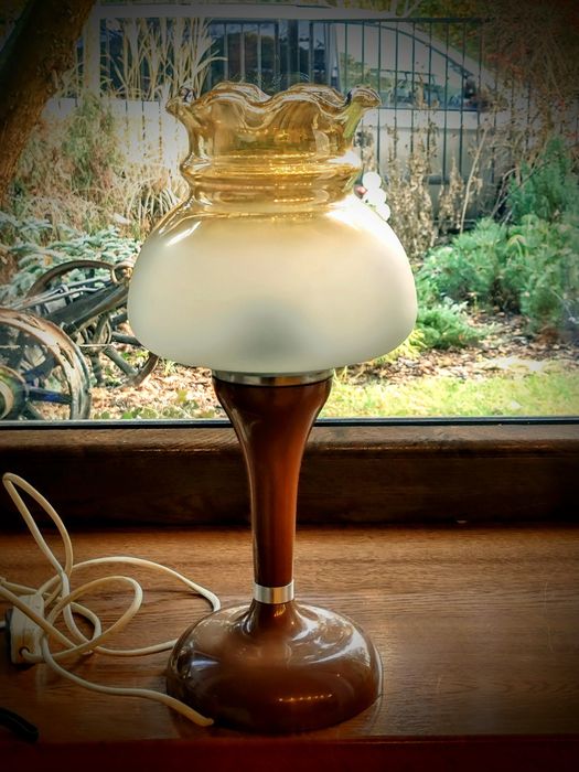 Lampka nocna stołowa szklany klosz PRL retro vintage