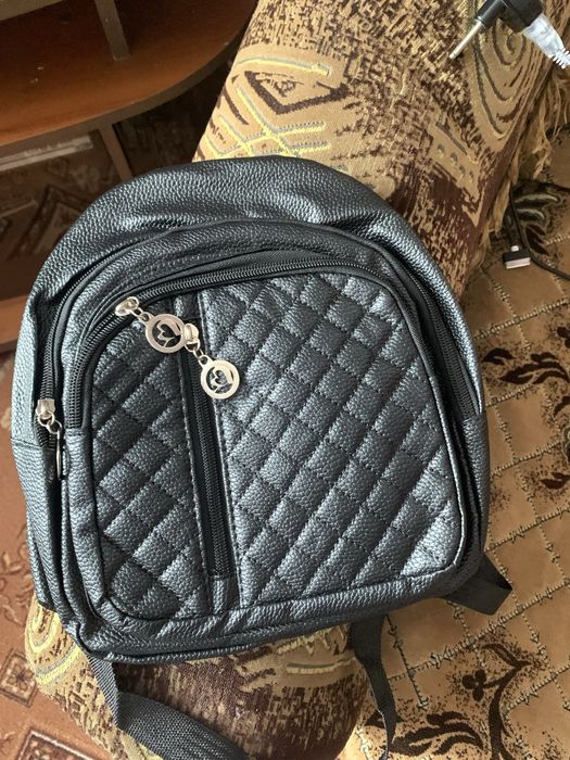 Рюкзак жіночий сумка