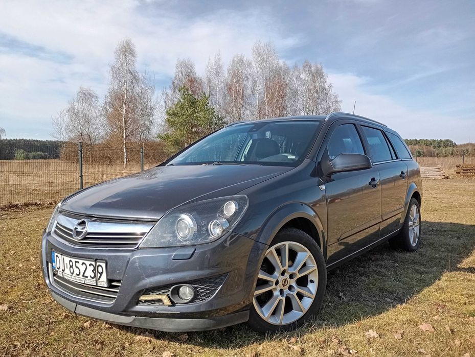 Opel Astra H Kombi 1.6 16V Benzyna + LPG | Cosmo |
