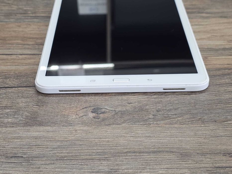 Tablet Samsung Galaxy Tab A 10.1 (2016) 2/16GB stand db gwarancja