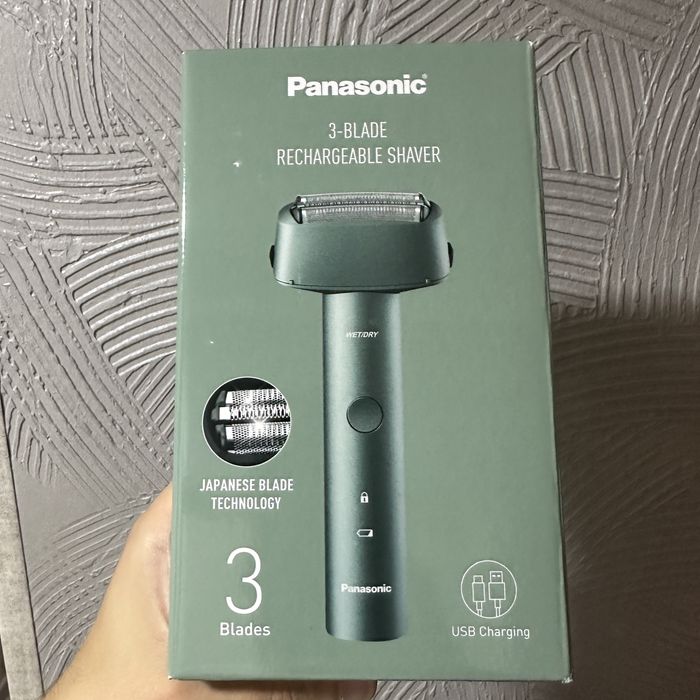 Panasonic ES-RM3B електробритва