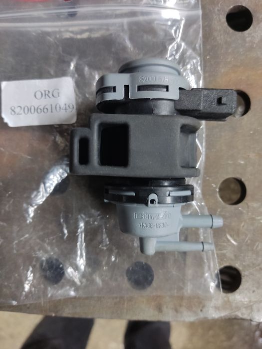 Клапан надуву турбіни Рено лагуна 3