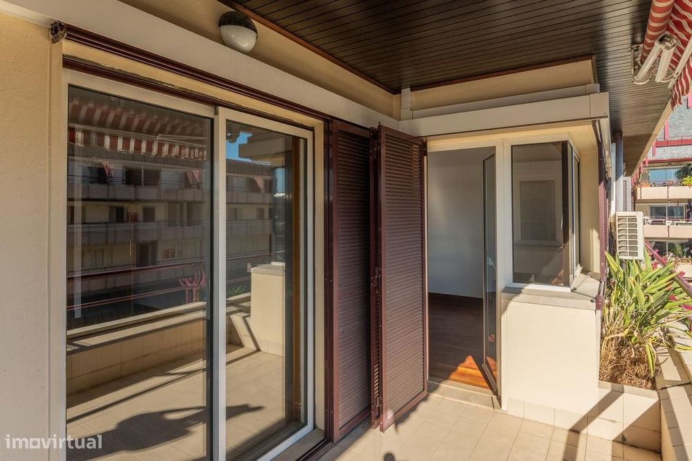 Apartamento T2 com jardim, Estoril, Cascais