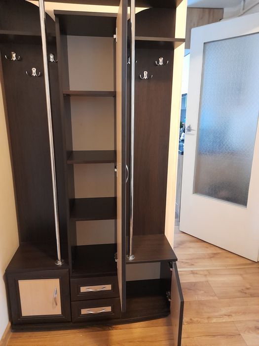 Sprzedam ,Garderobę do przedpokoju