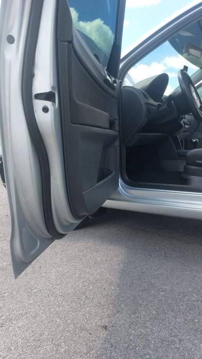 Volkswagen Polo АВТОМАТ ГАЗ 4...
