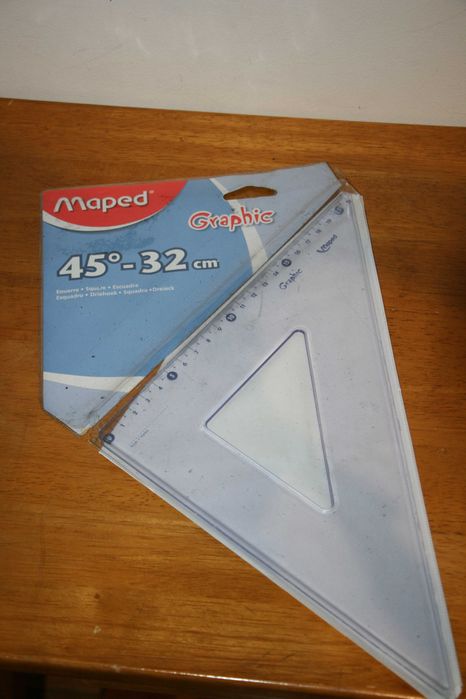 Esquadro Maped - NOVO