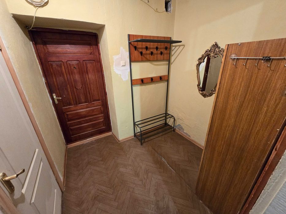 Здається 1-кв-малосім.по вул. Брацлавські в р-ні Замостя, читайте опис