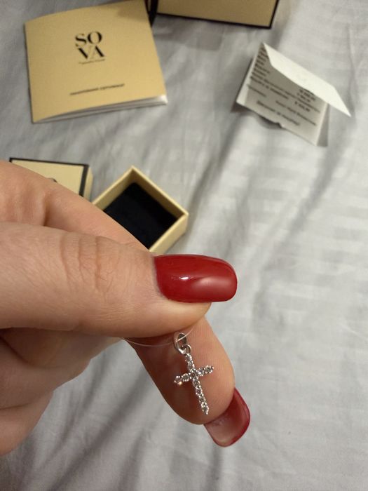 Золотой крестик с бриллиантами Sova Diamond lines