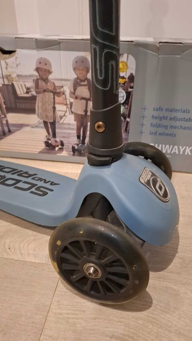 Hulajnoga Scoot & Ride Highwaykick 3, Led, dziecko prezent  3+ / 6 lat