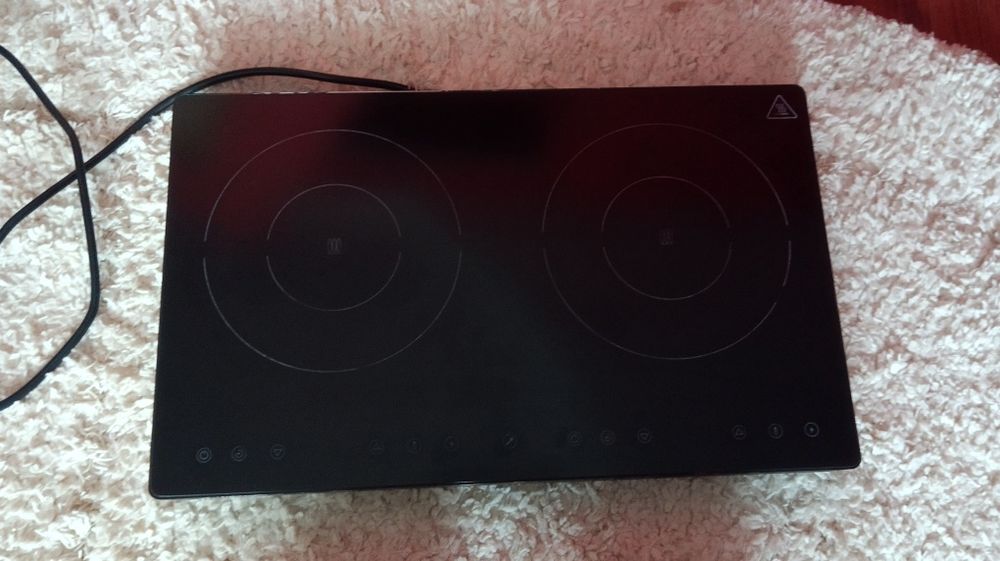 Індукційна плита HENDI