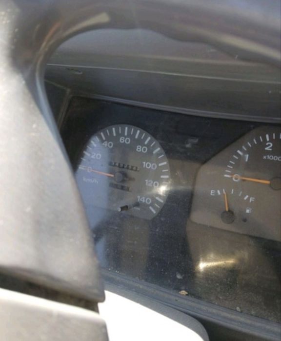 Nissan Cabstar 3.0  com toldo, rodado duplo