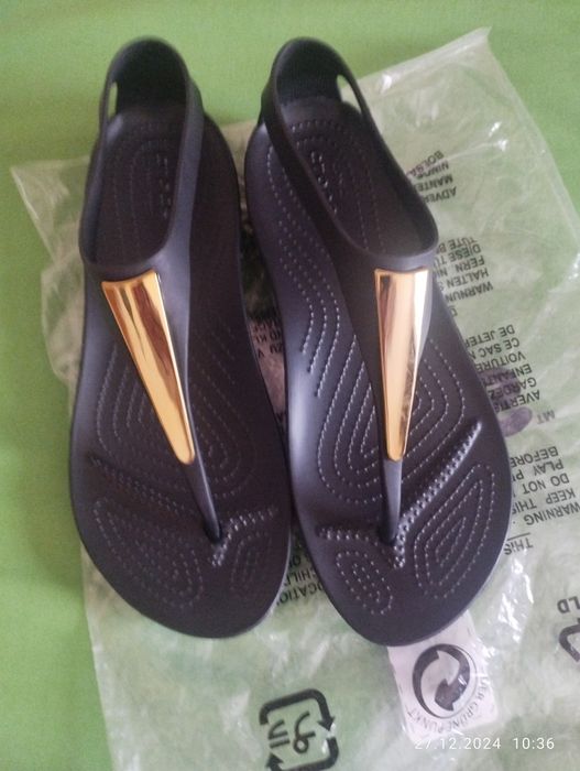 Crocs Serena Flip W7 37-38