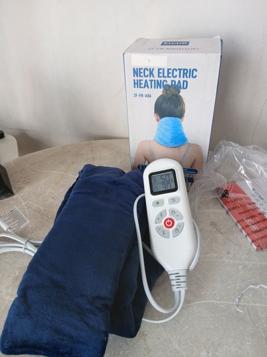 Elektryczna poduszka grzewcza na szyję

ZF-FR-A06
