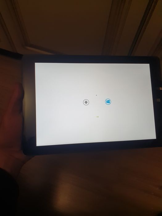 Планшет CHUWI Hi10 Plus 4/64 Андроїд і Віндовс