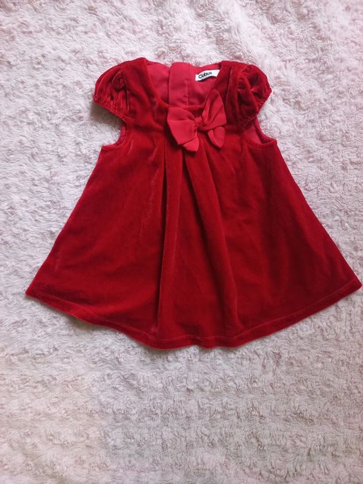 Сукня на дівчинку