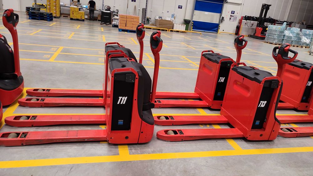 Wózek widłowy Linde T16 2023r